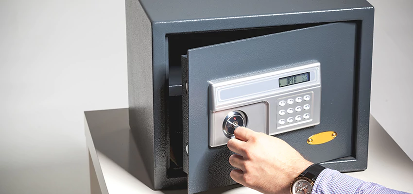 Jewelry Safe Unlocking Service in Good Hope, California