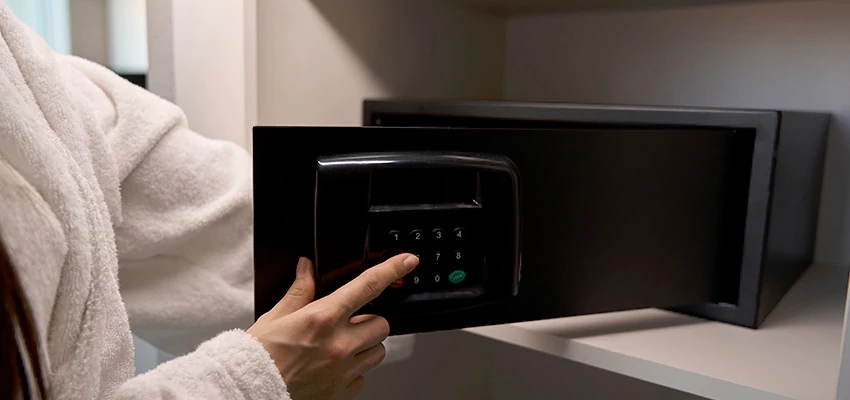 Safe Unlocking Service Company in Good Hope, California