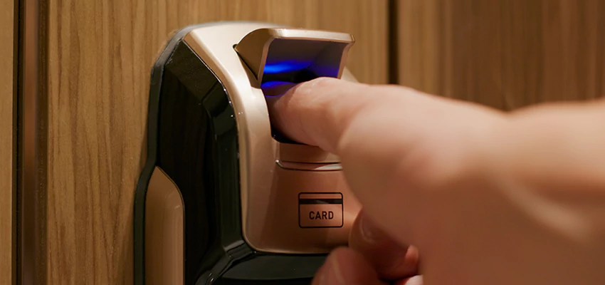 Locksmith Company For Window Lock Installation in Good Hope, California