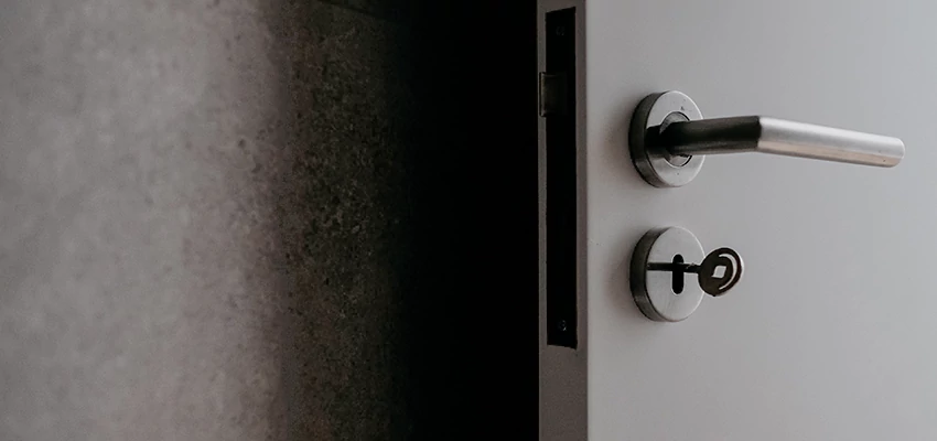 Front Door Handle Repair And Installation in Good Hope, CA